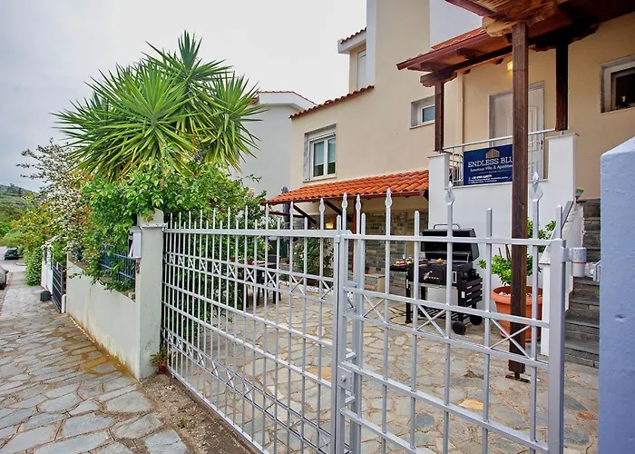 Villa Endless Blue Sunshine