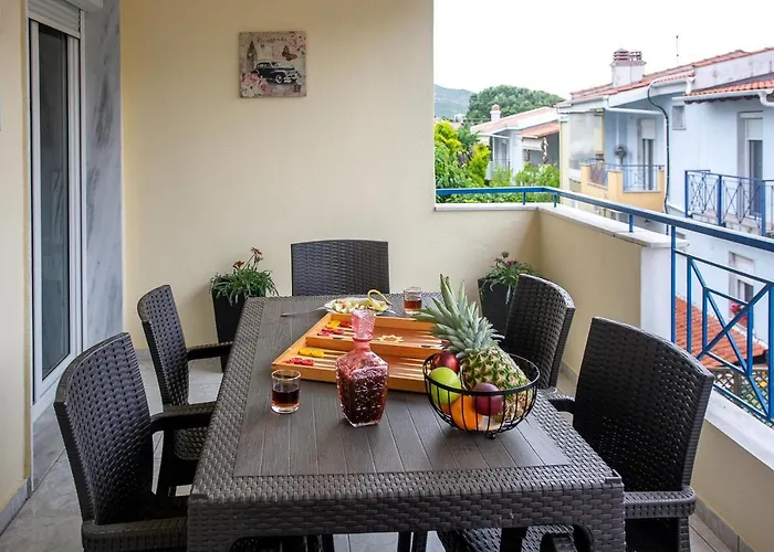 Endless Blue Sunshine Villa PalaiónTsiflíkion