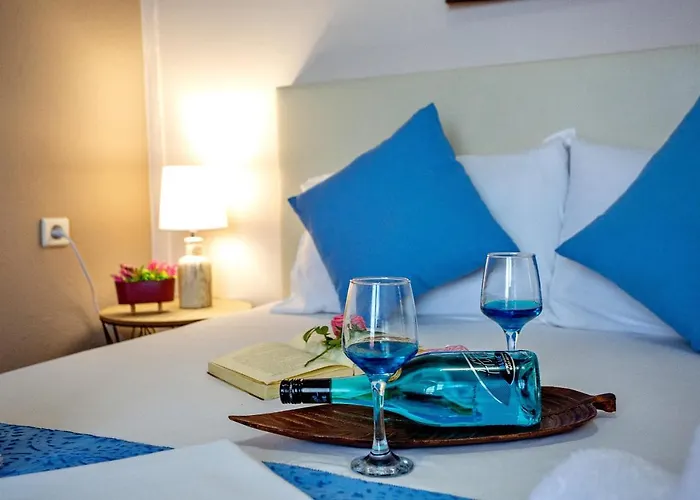 Endless Blue Sunshine Villa *