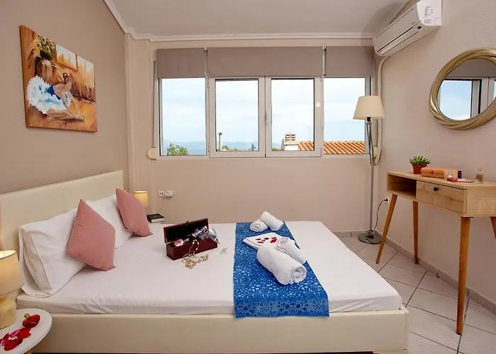 Villa Endless Blue Sunshine