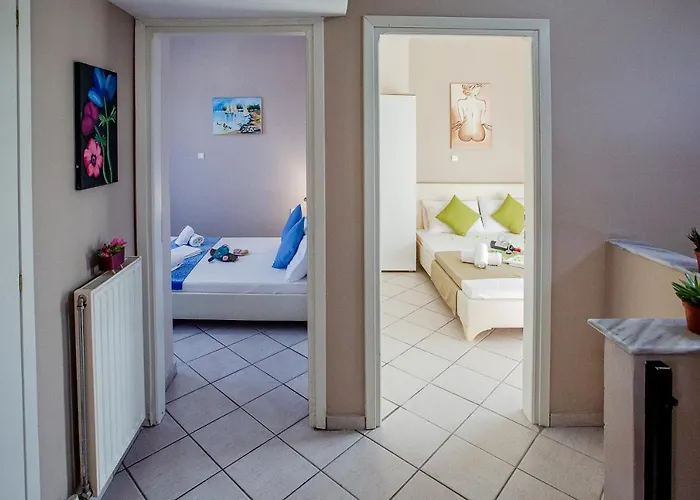 Endless Blue Sunshine Villa PalaiónTsiflíkion